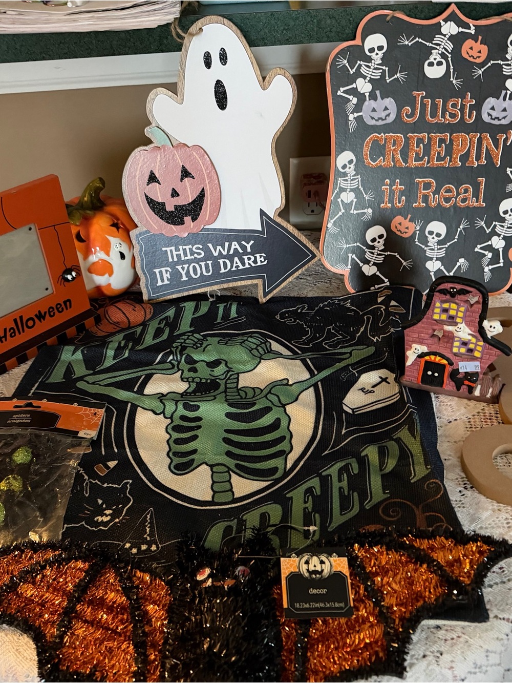 Halloween Decor Lot # 1